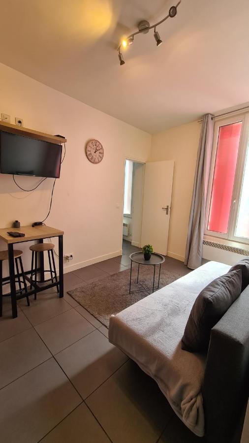 Logesty Home Proche Paris Et Metro Pantin Exterior photo