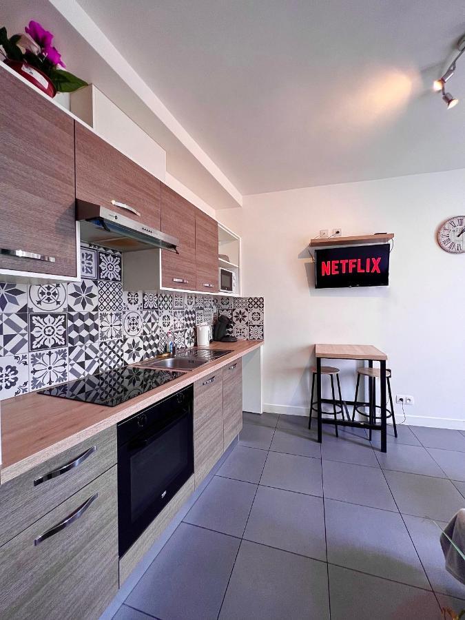 Logesty Home Proche Paris Et Metro Pantin Exterior photo